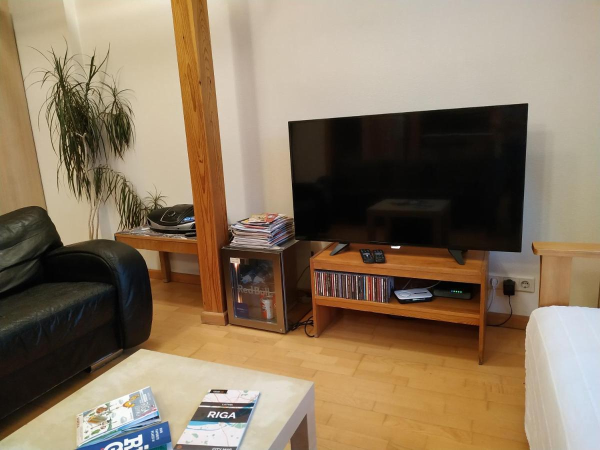 Sunlit Loft Apartment Рига Екстер'єр фото